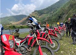 HA GIANG LOOP MOTORCYCLE DIRT BIKE TOUR 3 DAY $ 330 VND 7.690.000/ PERSON/ 